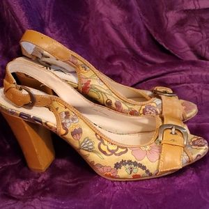 MIA Floral Peep Toe Heel